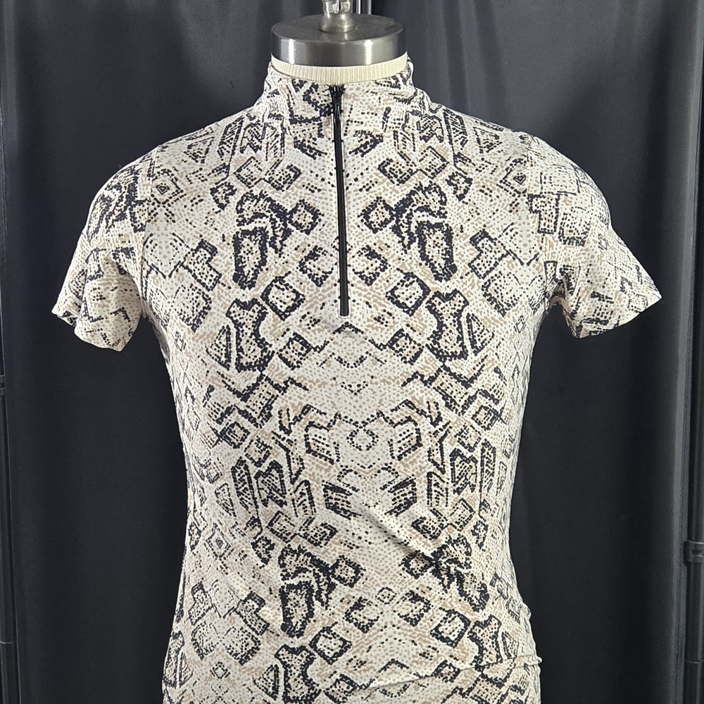 Snakeskin Print Short Sleeve Top